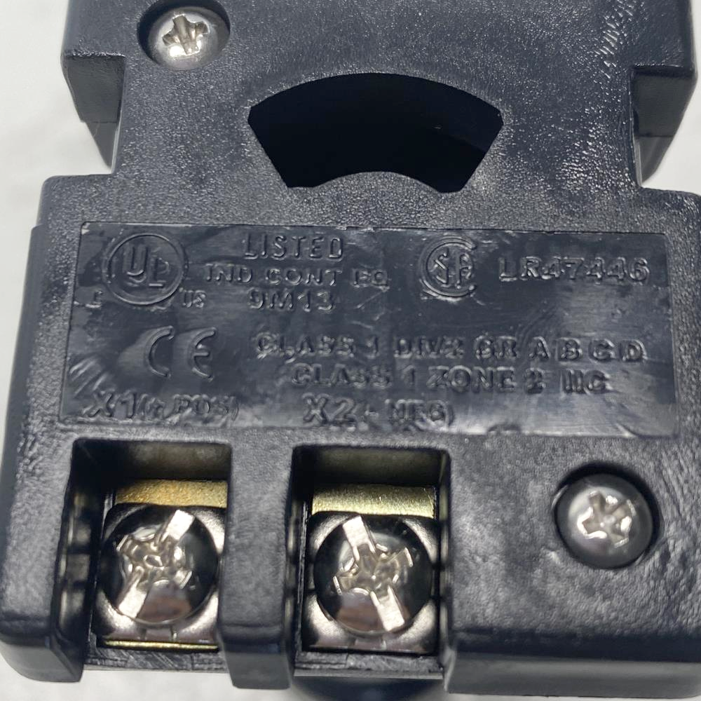 Adalet XLG-GH 17588 Explosion-Proof Guarded Pilot Light (Long) – NEW IN BOX