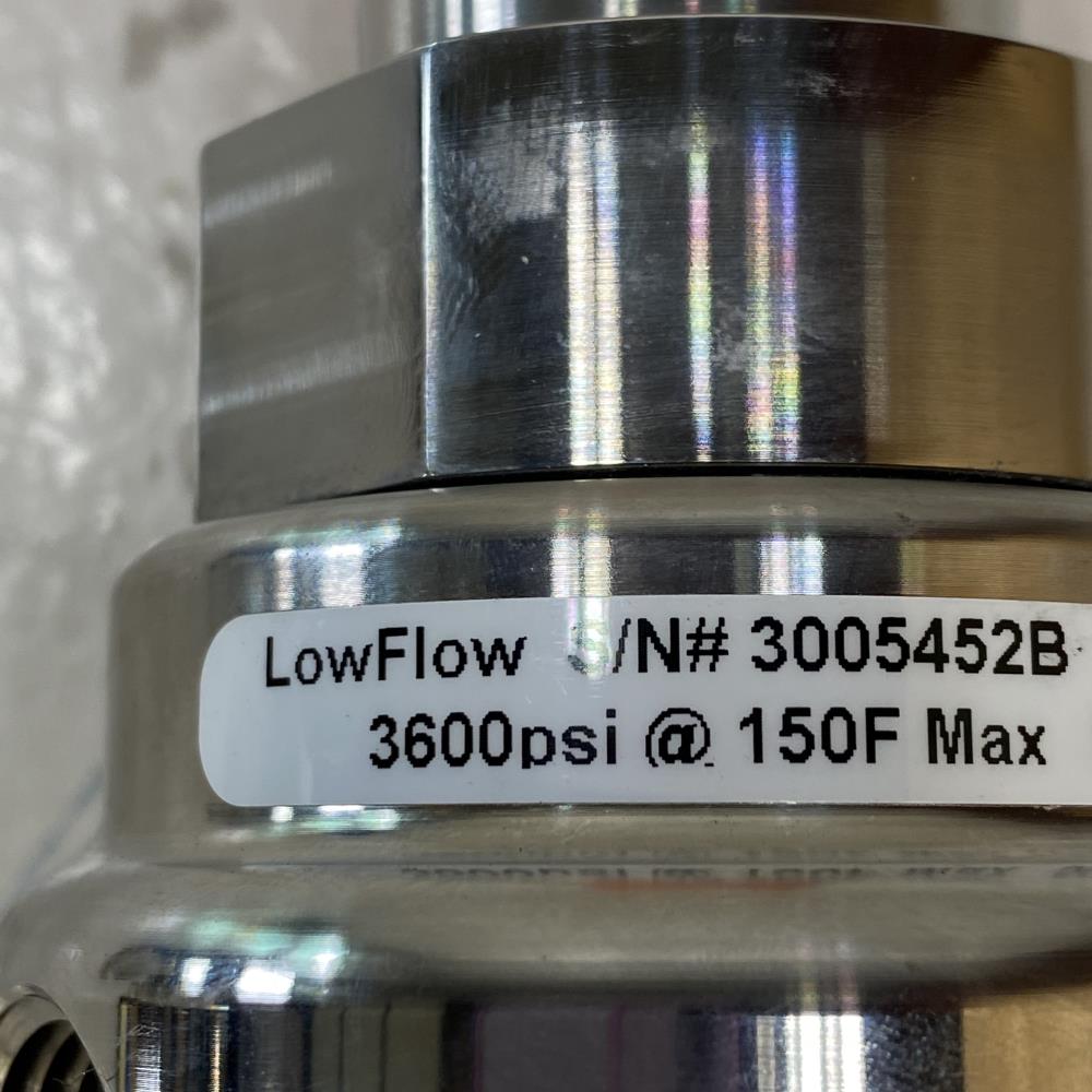 Lowflow 1/2" NPT 316SS Air Gas Pressure Regulator, 4000 PSI, JR-050-6L
