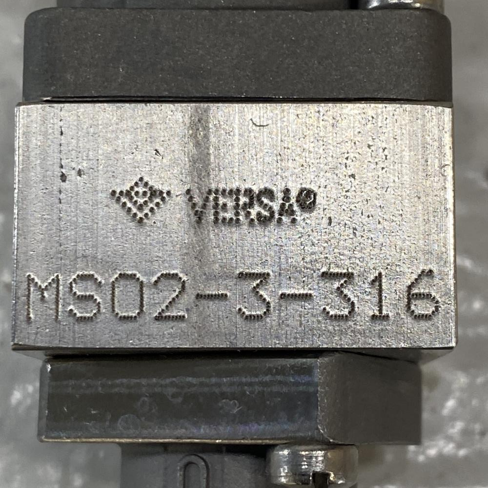 Versa 1/4" NPT Stainless Pneumatic Dump Valve w/ Block and Bleed MSO2-3-316