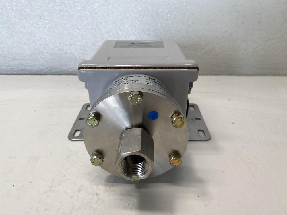 Delta S21 Series Pressure Switch W/S21/0/G/CE/02/H