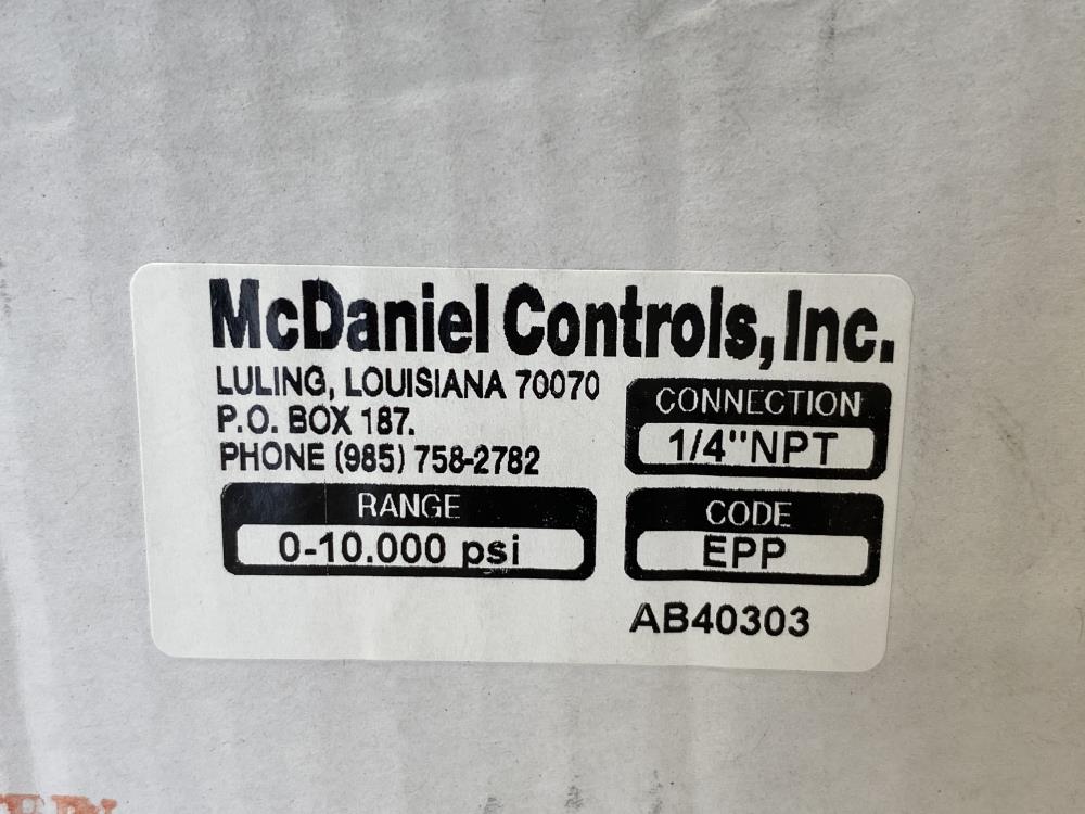 McDaniel 4” Face, 0 - 10,000 PSI Filled Hydraulic Pressure Gauge 1/4"NPT, EPP