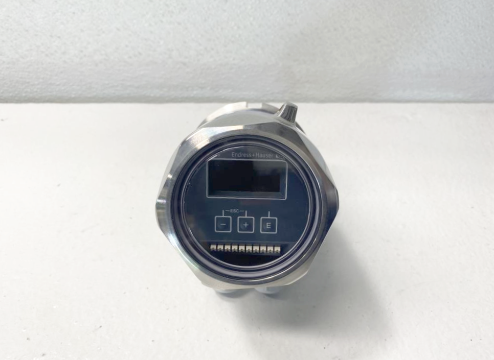 Endress Hauser SmartTec Compact Conductivity Device CLD181009/0, CLD18