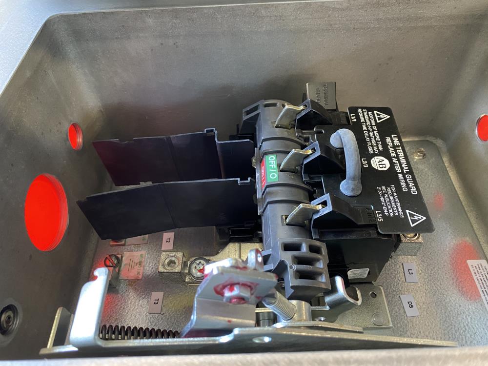 Allen Bradley 1494G-NX8 Industrial Safety Switch for Hazardous Locations