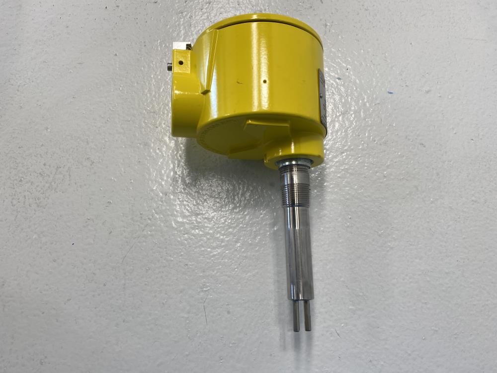 FCI Fluid Components FLT Series Flow Switch FLT93S1B1A103C4BB0000
