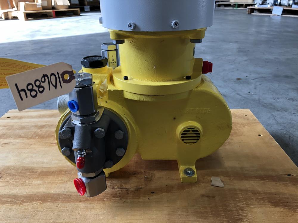 Milton Roy A & B Metering Pump MRA25048S5APPNNNNY w/ Leeson Washguard Motor