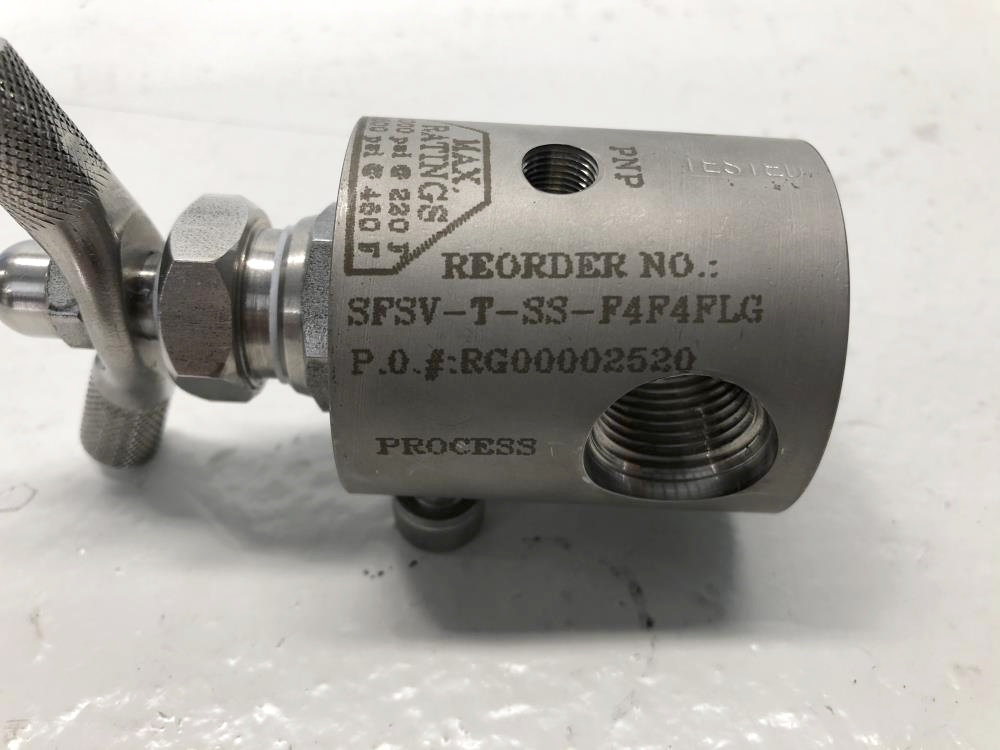 D/A 1/2" 4-Way Sampling  Valve, SFSV-T-SS-F4F4FLG