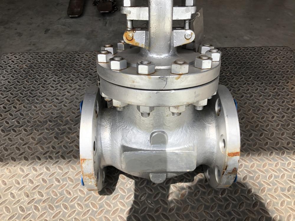 Crane 4" 150# WCB Globe Valve, #143-XU