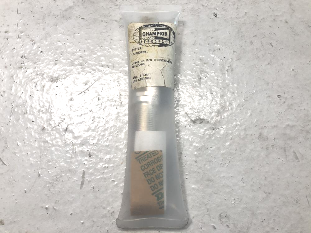 Champion CH38039 Aerospace Igniter, P/N 1772D32001