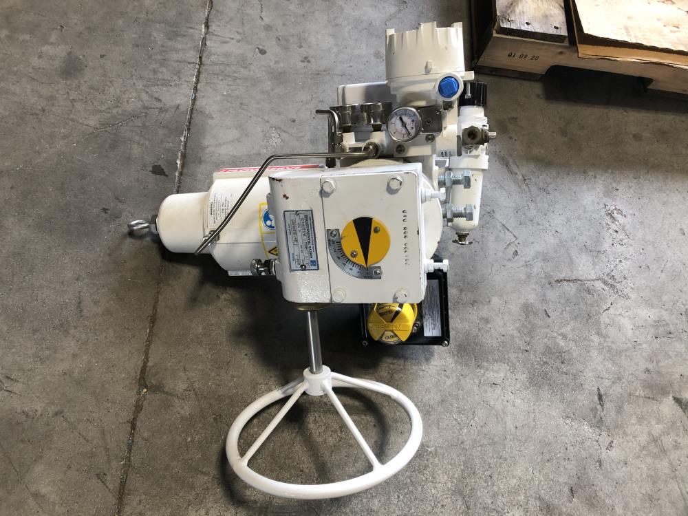 Ameya MOR-1 Gear Operated Assembly W/ Flowserve VR25 Actuator & Westlock Switch