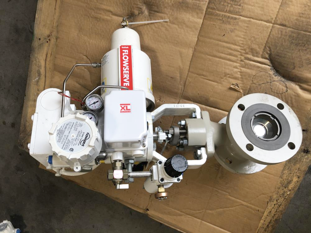 Valtek 3" 150# WCC Gear Op Plug Control Valve, Ameya M0R-1, Flowserve MaxFlo 4