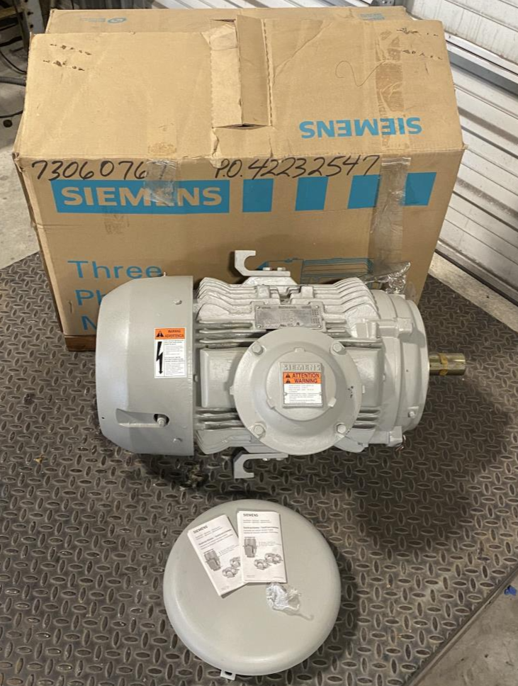 Siemens XP100 Vertical Explosion Proof Motor 1MB21212BC216LG3, 10 HP, 1175 RPM