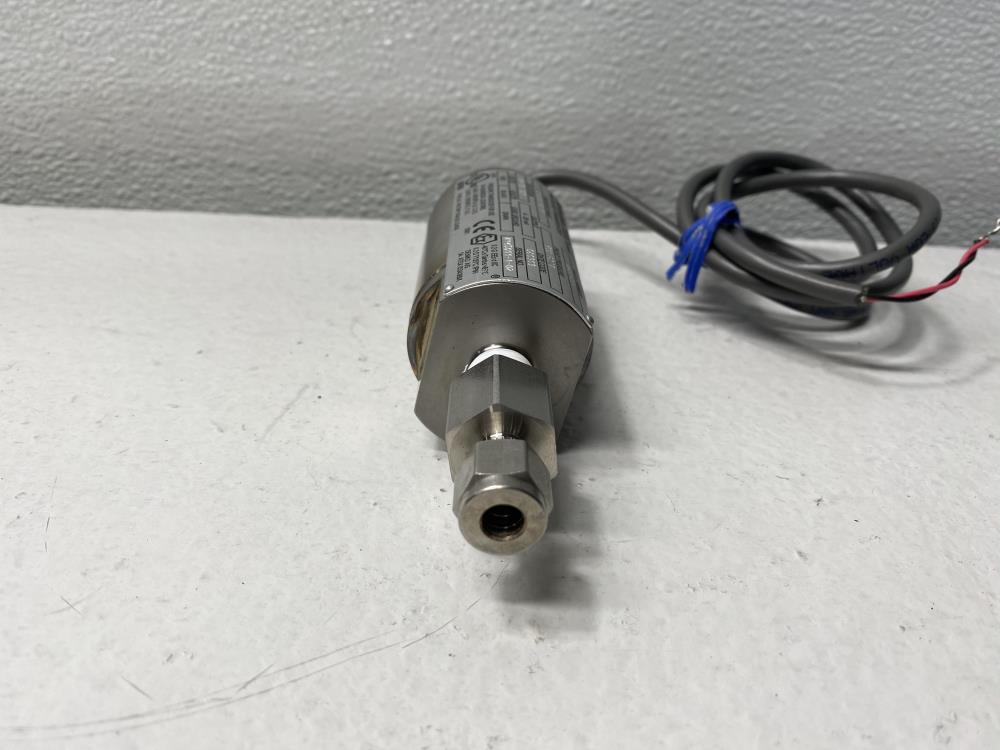 Barksdale 0 to 300 PSIG Pressure Transducer 425XP07