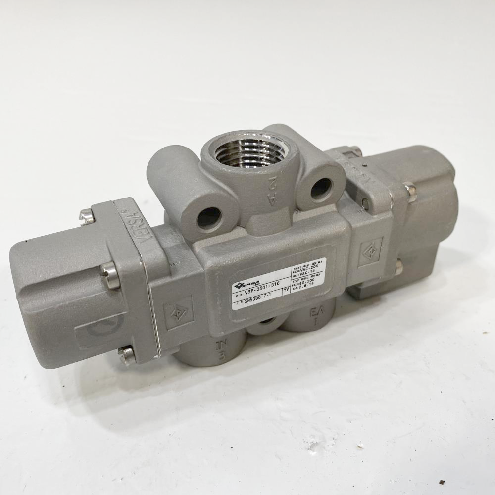 Versa 1/2" NPT 3-Way 316SS Pneumatic Directional Valve VSP-3501-316