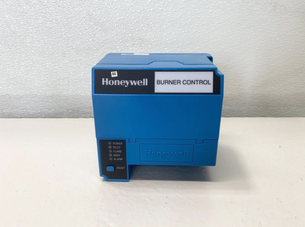 Honeywell Burner Control Relay Module, RM7890A1015