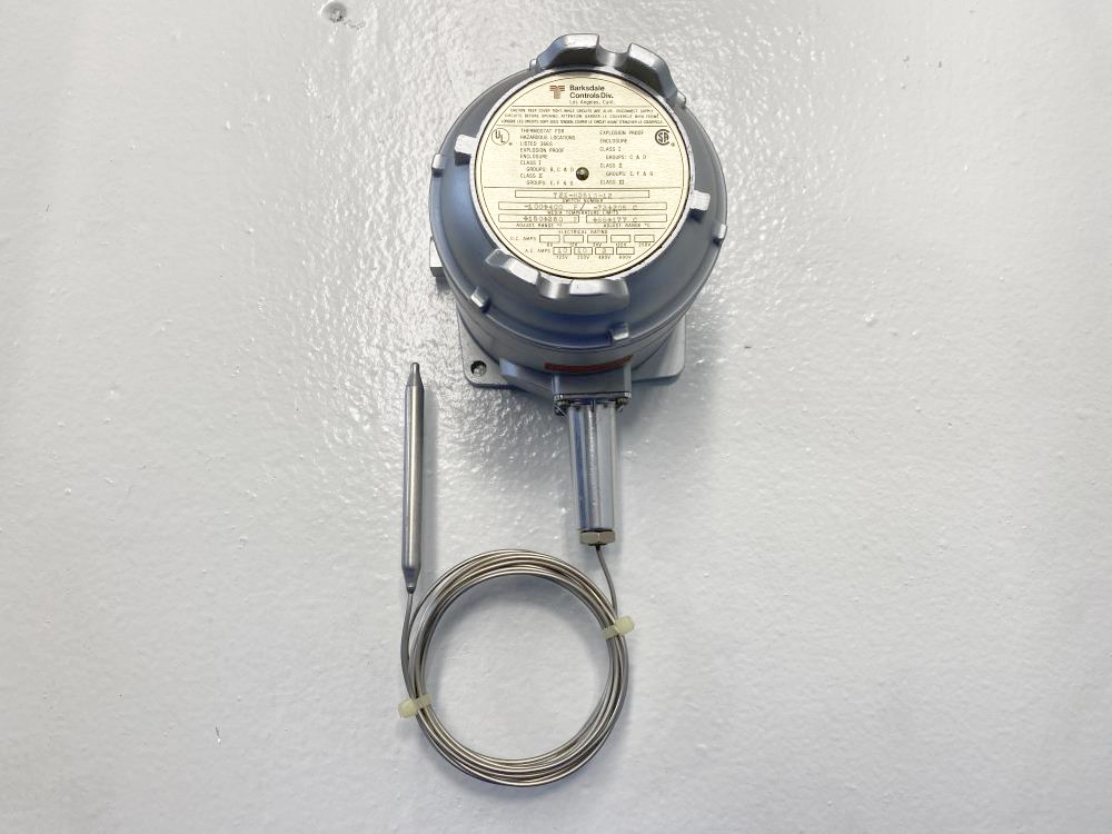 Barksdale Explosion Proof Gold Line Temperature Switch T2X-H351S-12