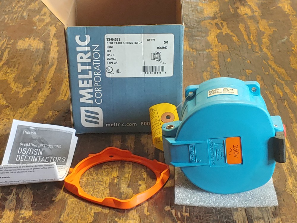 Meltric DS60 Decontactor Switch Receptacle Connector 60A, 2P w/ Ground 33-64072