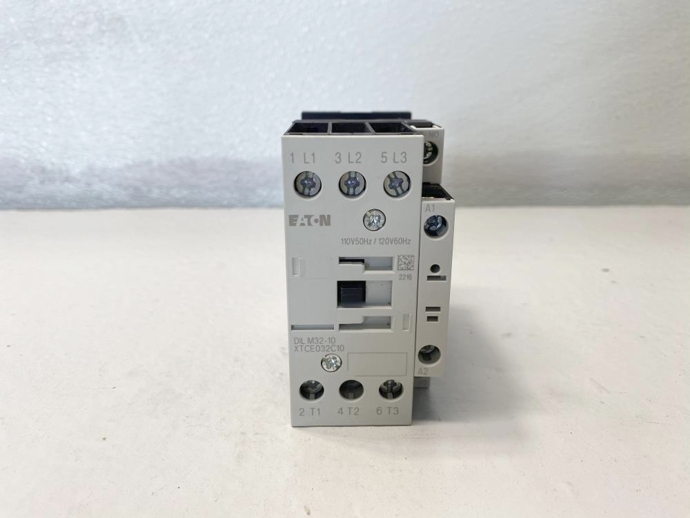 Eaton Type DILM32-10 Contactor IEC 32A, 3P, 120V AC, XTCE032C10A