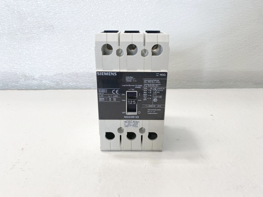 Siemens Molded Case Circuit Breaker 3-Pole, 125A, 480V, NGG3B125L