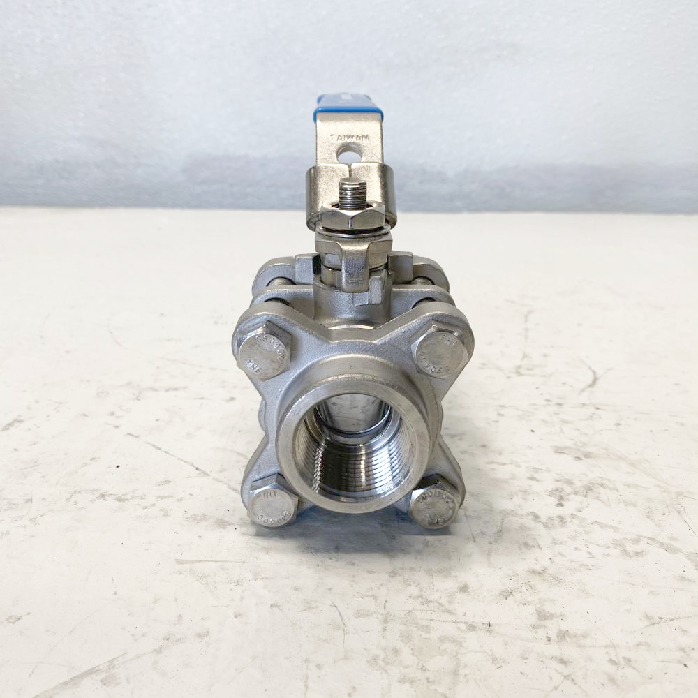 Jamesbury 1" Threaded CF8M Full Port Ball Valve 1" 3A3600TT3