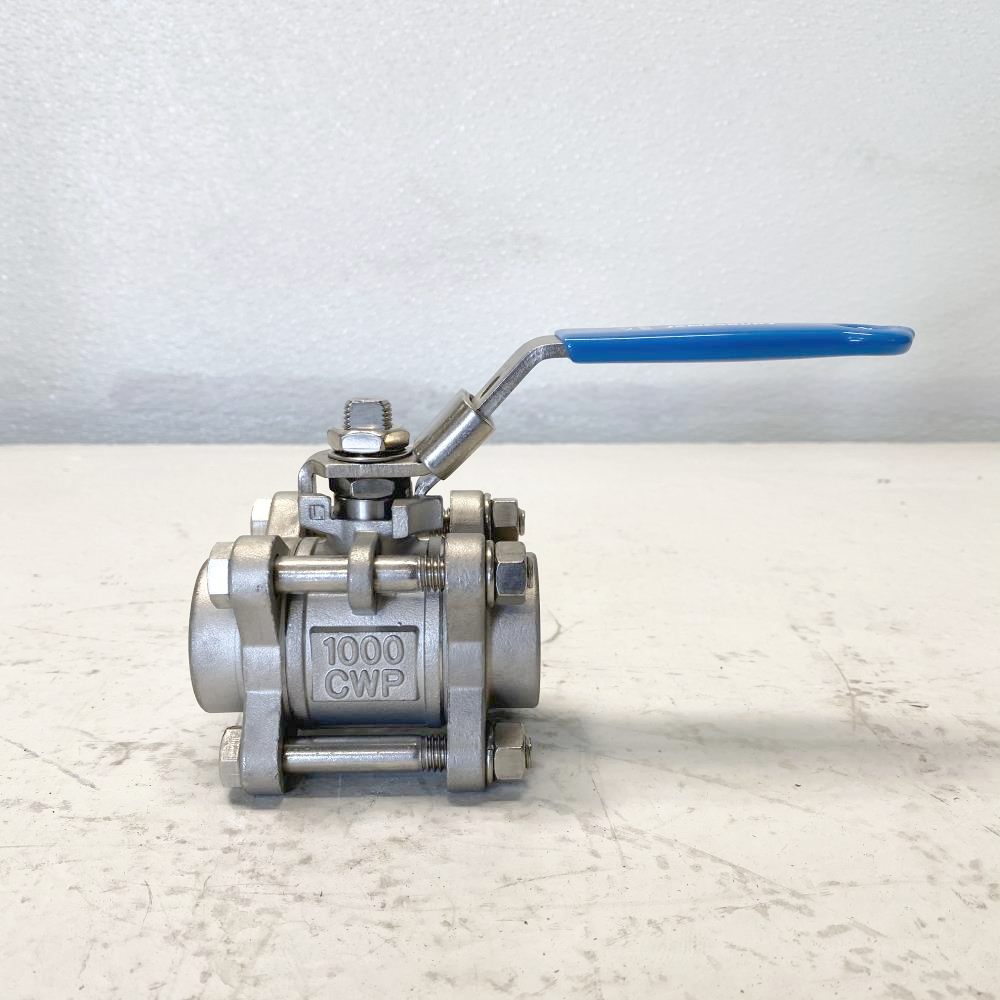 Jamesbury 1" Threaded CF8M Full Port Ball Valve 1" 3A3600TT3