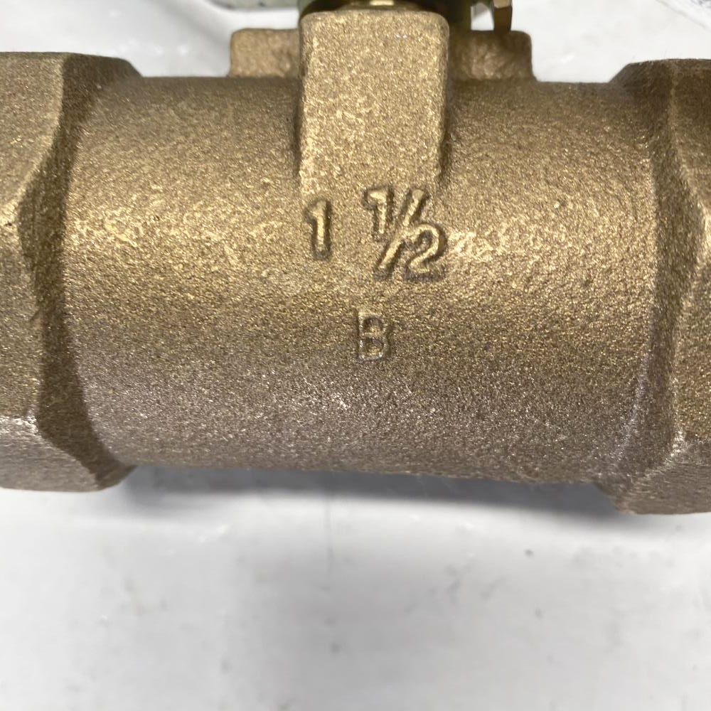 Lot of (2) Nibco 1-1/2" Threaded 600# Bronze Ball Valve T-560-BRY-20