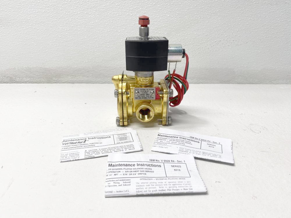 ASCO 1/2" NPT 3-Way Brass Solenoid Valve, 24 VDC, EF8316G304, EF8003G300