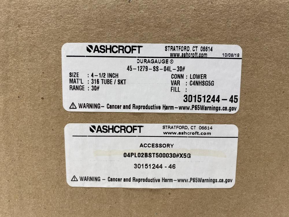 Ashcroft 4.5" Duragauge 0-30 PSI 45-1279-SS-04L-30# w/ Valve 04PL02BST500030#X5G