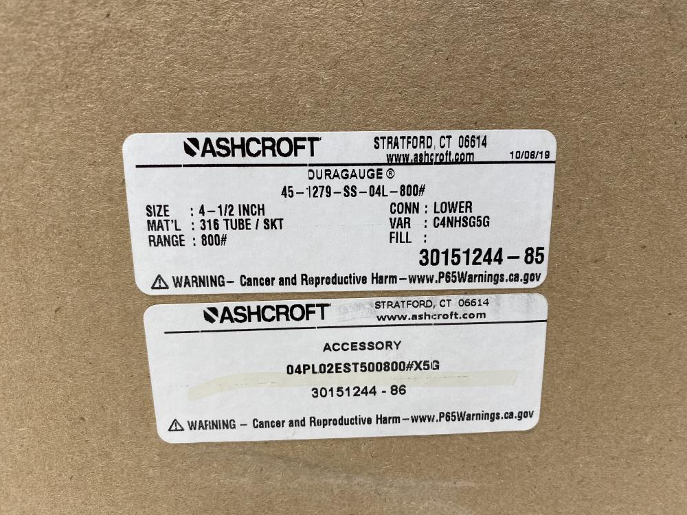 Ashcroft 4.5" Duragauge 800 PSI 45-1279-SS-04L-800# w/ Valve 04PL02EST500800#X5G