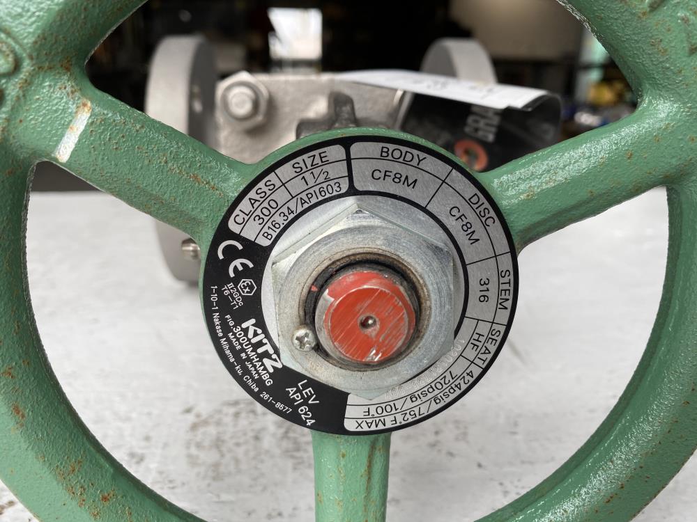 Kitz 1-1/2" 300# RF CF8M Gate Valve 300UMHAMBG