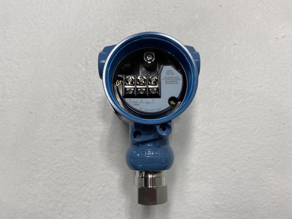 Rosemount 0-800 PSIG Gage & Absolute Pressure Transmitter 2088G3S22A1M5E5B4P0054