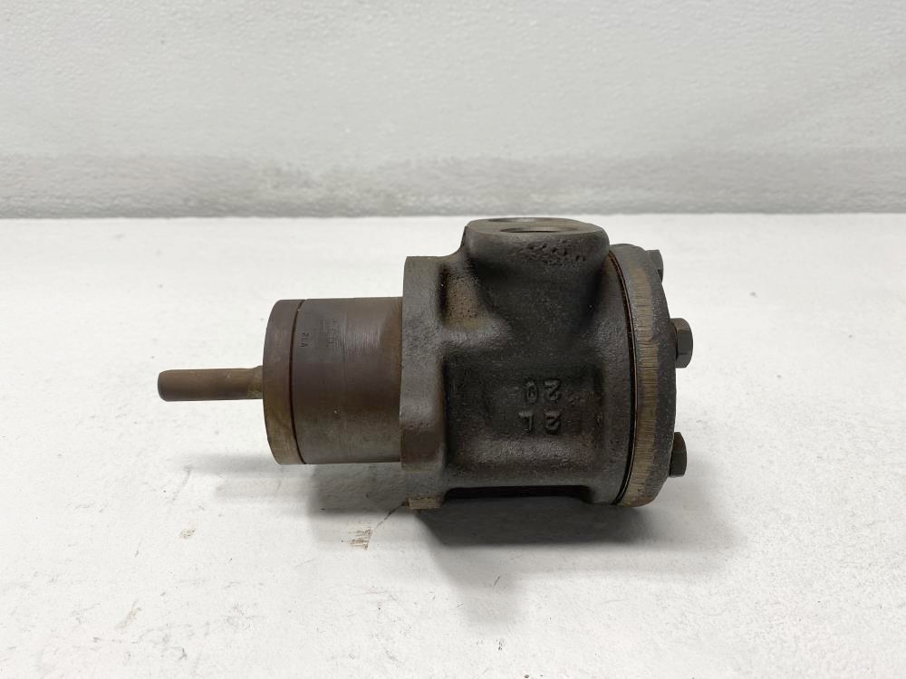 Tuthill 1/2" NPT Gear Pump 2L35