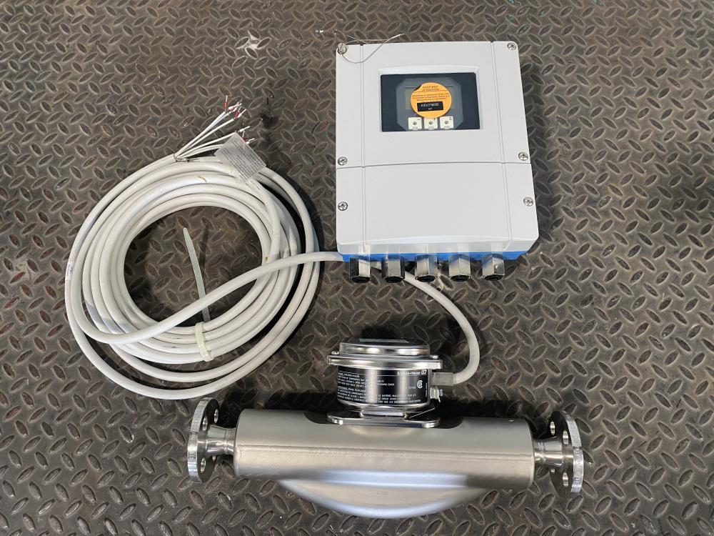 Endress Hauser 1/2" 150# 316SS Promass Coriolis Flowmeter 83F15-6WJ0/0