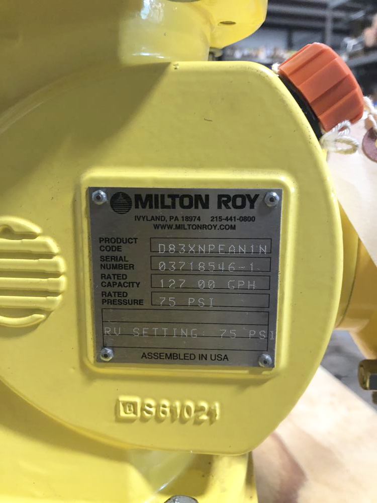 Milton Roy Metering Pump With Motor GPH 127, Model# D83XNPEAN1N