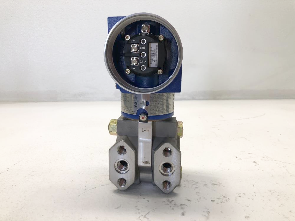 Foxboro I/A Series Pressure Transmitter Model IDP10D26D21FM1L1