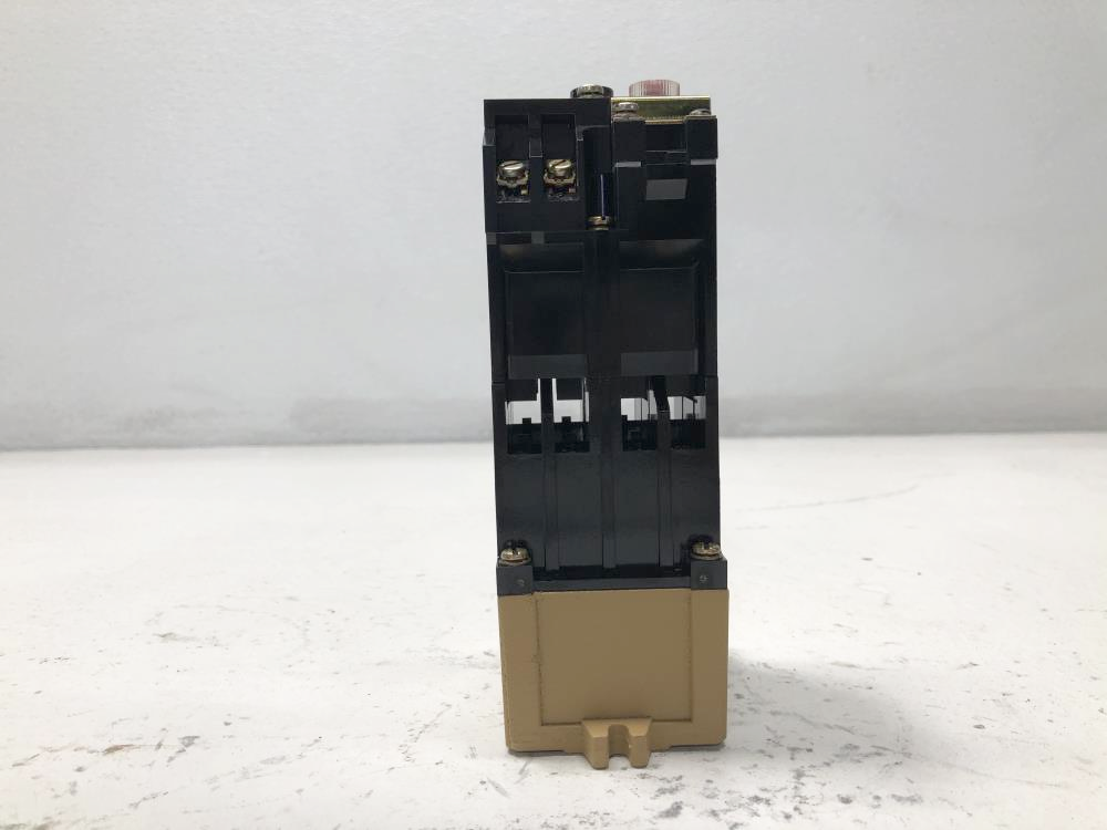 Allen Bradley AC Relay With Time Delay Unit, 700 - P000A1, 700 - PPTA1