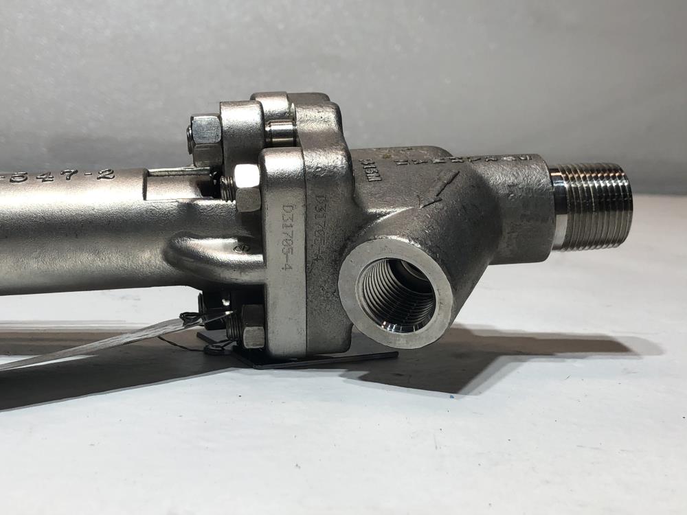 Strahman 1/2" F x 3/4" M Stainless Steel Sampling Valve SV-700 (Y-547-2) TFE