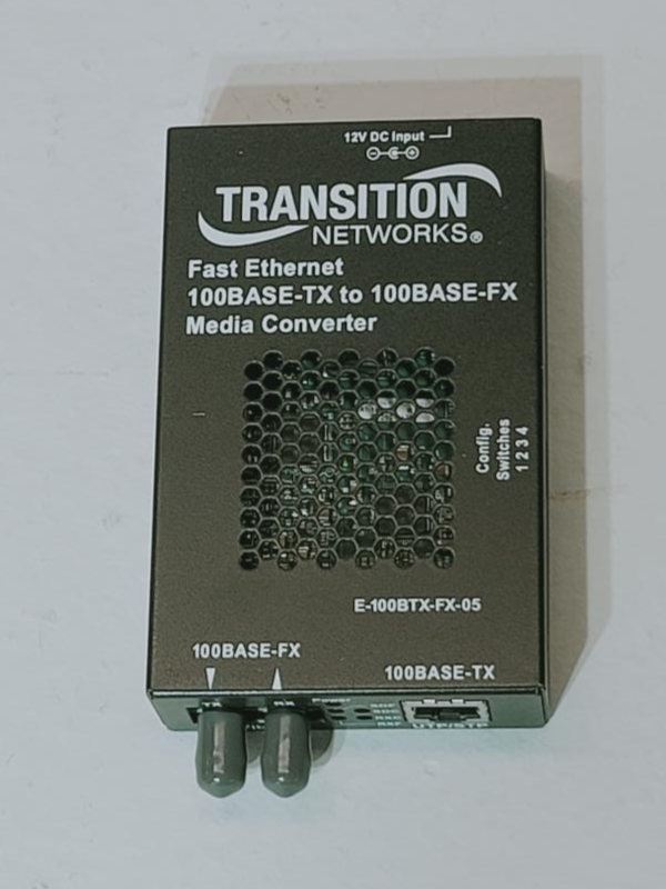 Transition Networks Fast Ethernet Media Converter E-100BTX-FX-05