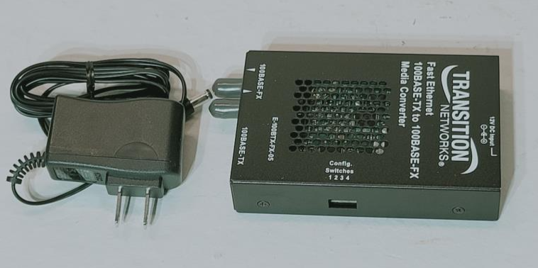 Transition Networks Fast Ethernet Media Converter E-100BTX-FX-05