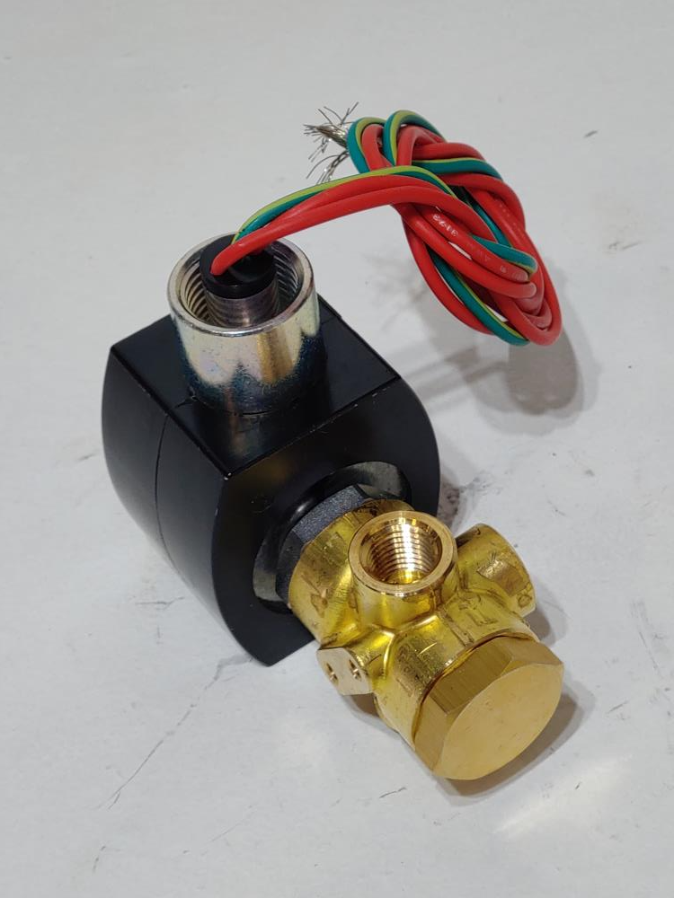 ASCO Red Hat 1/4" 3-Way Solenoid Valve #EF8320G174