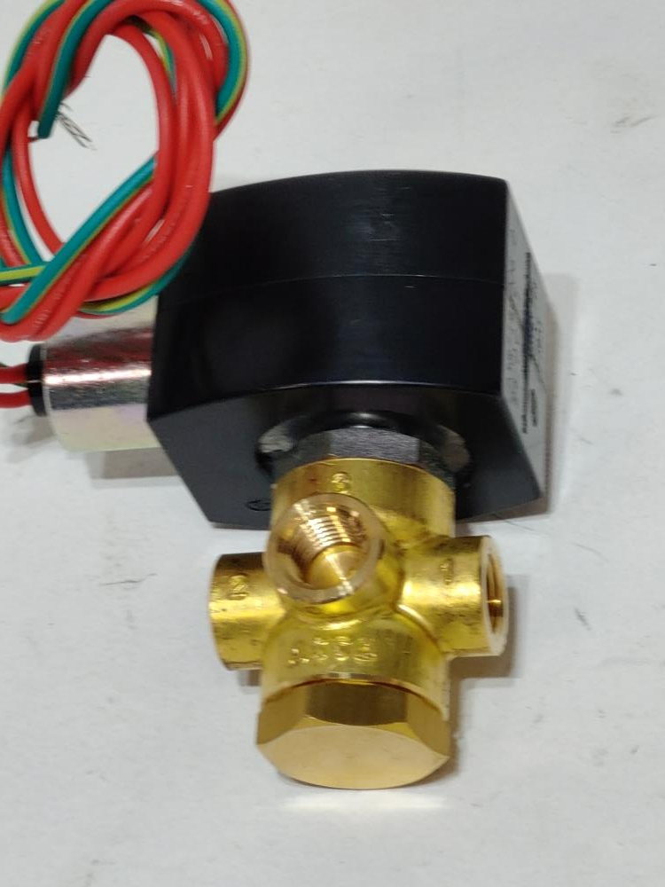 ASCO Red Hat 1/4" 3-Way Solenoid Valve #EF8320G174