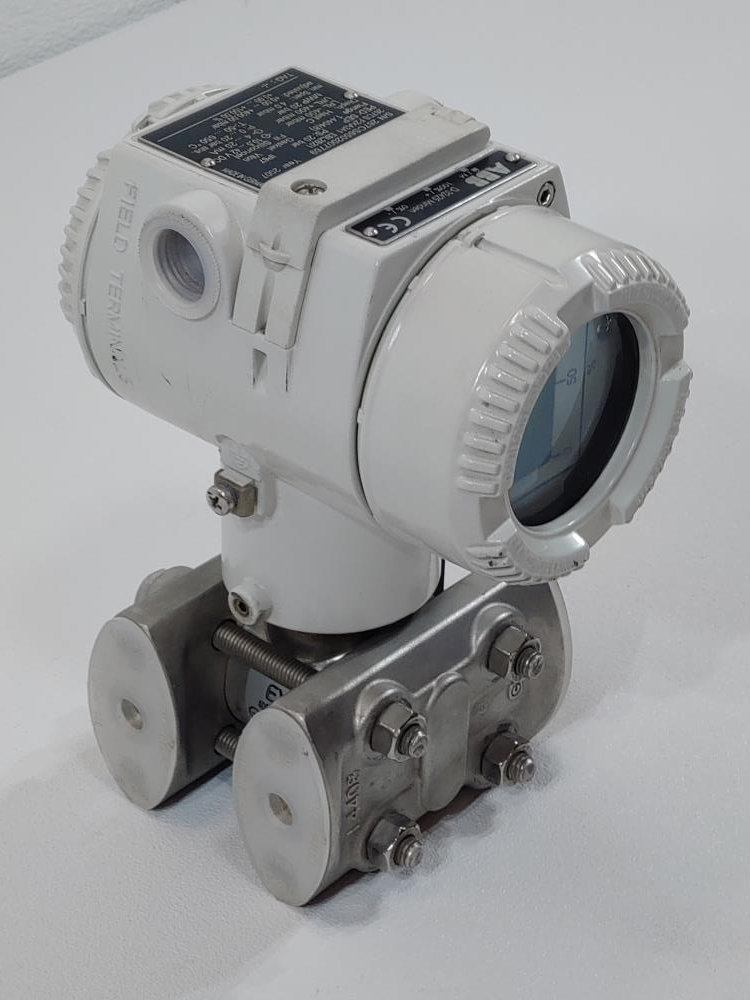 ABB Pressure Transmitter D32425 Minden Model 267CS