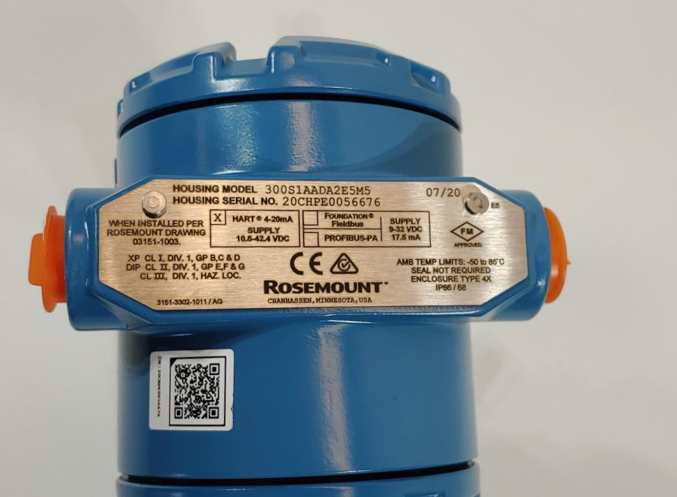 Rosemount Pressure Transmitter Model 3051S1CD2A2A11A1ADA2E5M5