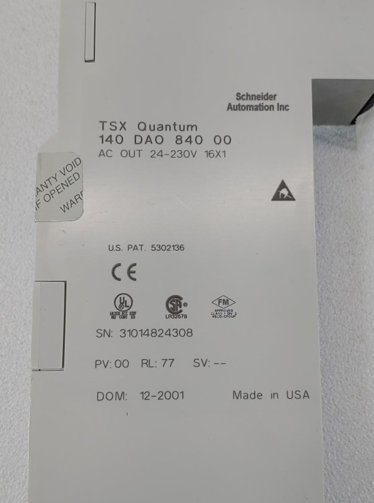 Modicon Discrete Output Relay Module Quantum Part# 140 DAO 840 00