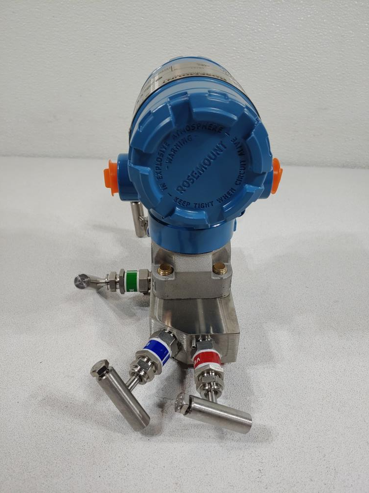 Rosemount 2051 Pressure Transmitter Model 2051CD3A02A1AS5E5