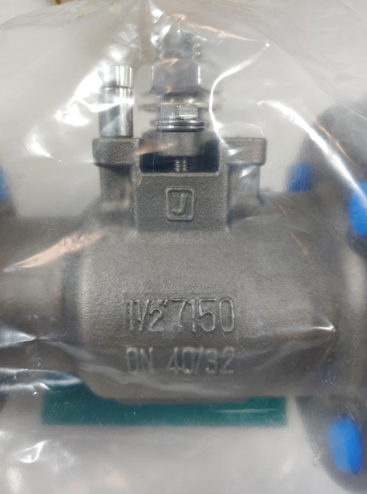 Jamesbury 1-1/2" 150# Monel M35 Chlorine Ball Valve 1-1/2" 7150317100TZ4AF