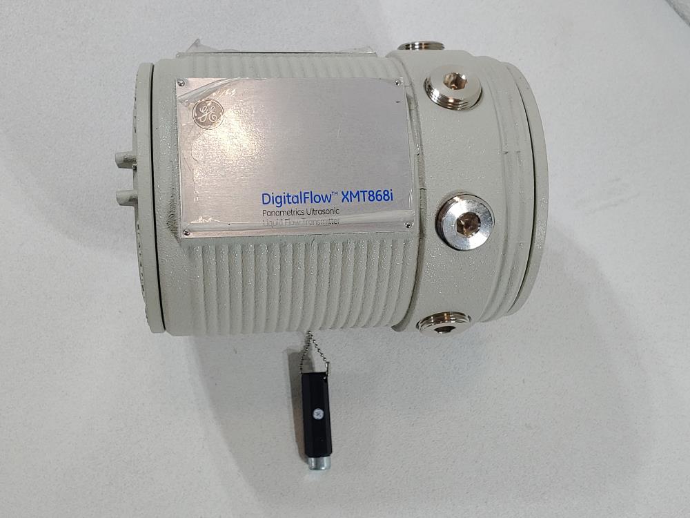 GE DigitalFlow XMT868i Panametrics Ultrasonic Liquid Flow Transmitter 