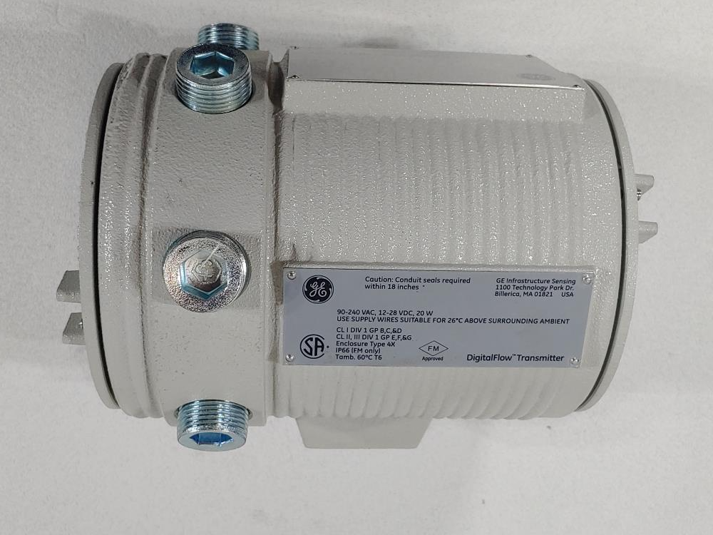 GE DigitalFlow XMT868i Panametrics Ultrasonic Liquid Flow Transmitter 