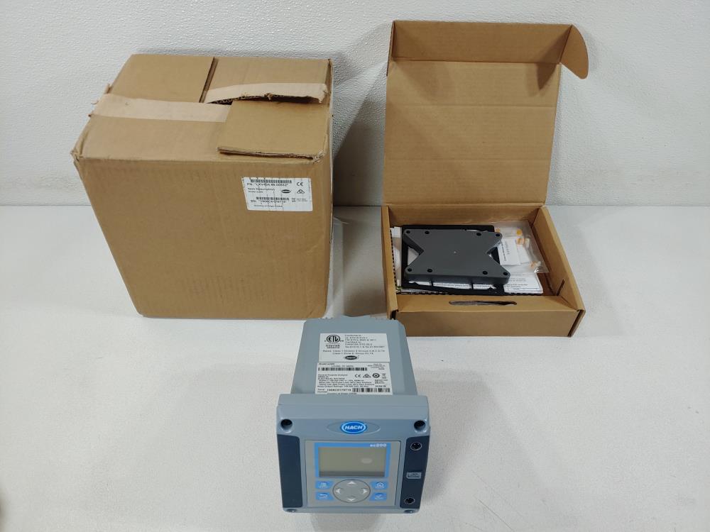 Hach SC200 Universal Flow Controller SC200 LXV404.99.00552