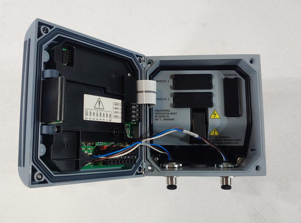 Hach SC200 Universal Flow Controller SC200 LXV404.99.00552