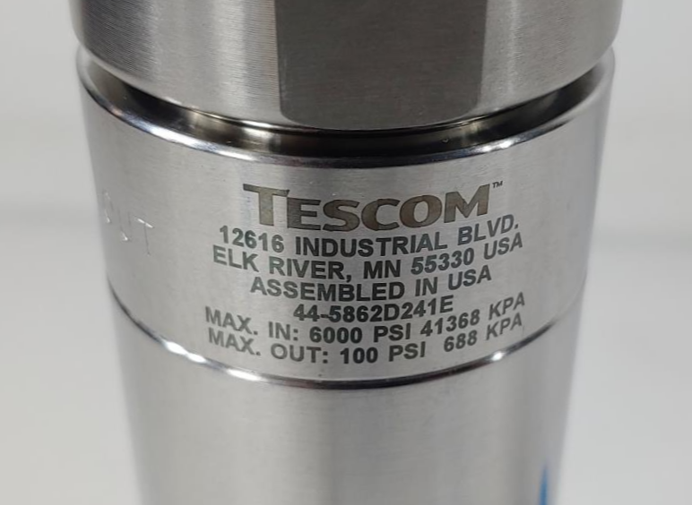 Tescom 44-5800E Series Electrically Heated Vaporizing Regulator 44-5862D241E